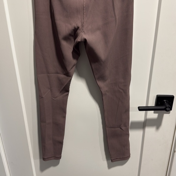 Athleta x Alicia Keys Elation Tights Ribbed Leggings Size Small 7/8 Length EUC - Picture 9 of 10
